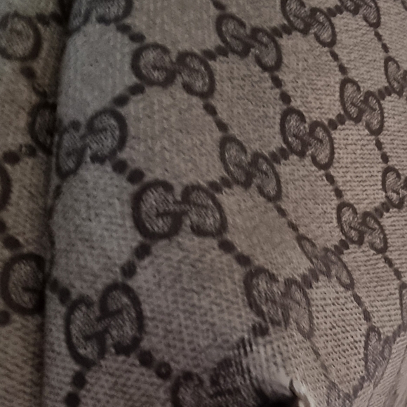 GUCCI WEB TOTE (MINOR HANDLE FRAY & CORNER ABRASION) - Picture 8 of 16